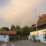 Goenn-dir-eine-auszeit-mit-familie-und-sauna