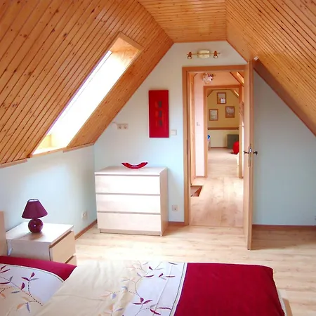 Goenn-dir-eine-auszeit-mit-familie-und-sauna